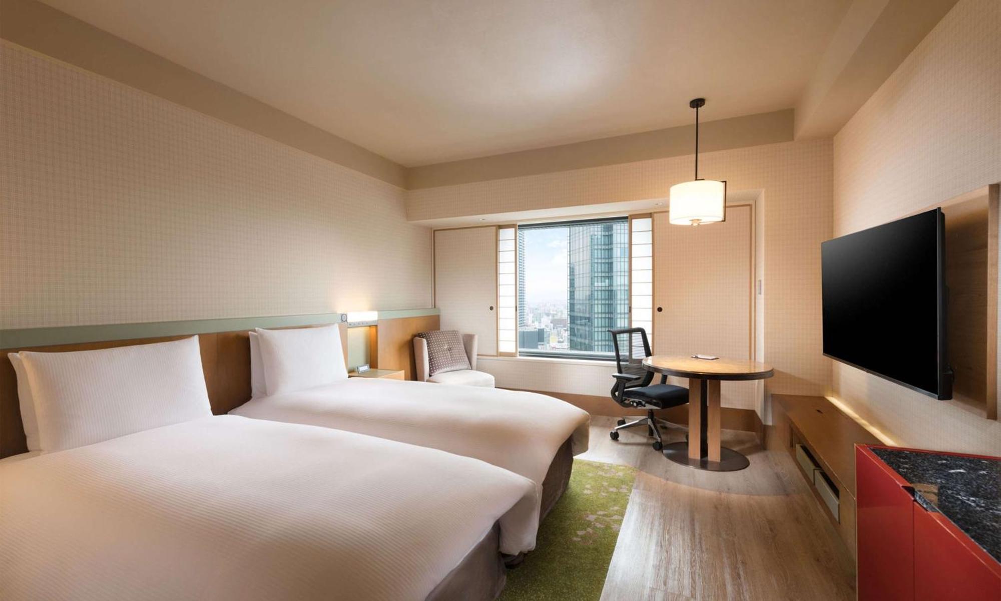 ホテル ヒルトン大阪 5*